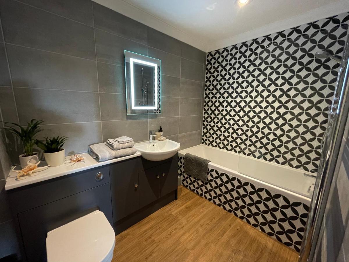 Spacious Luxury Flat In Swanage, Close To Beach With Parking Zewnętrze zdjęcie